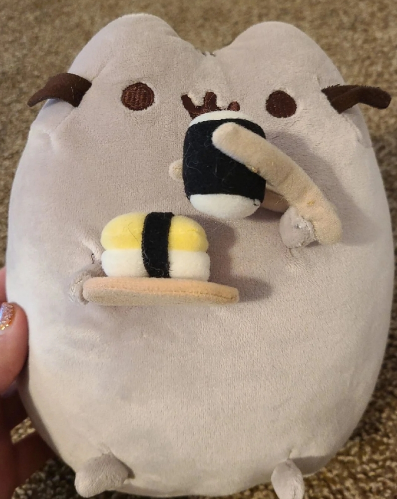 Pusheen sushi plush
